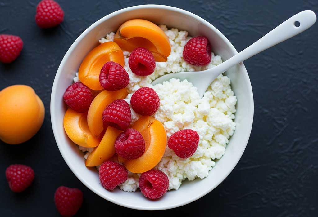 Cottage Cheese & Fruit Cups
